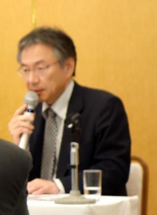 J햱
