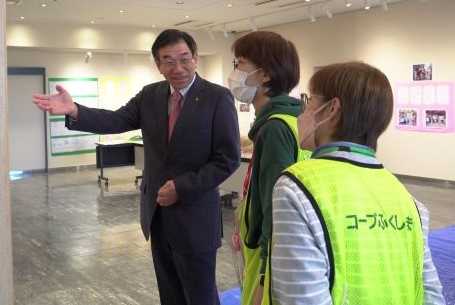 伊達市須田市長も熱心に見学されました