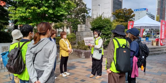 郡山駅西口からスタート！　　郡山に空襲があったことを知りました。
