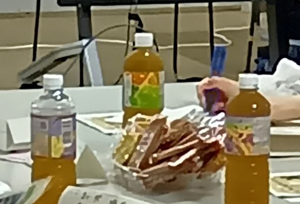 コープのおすすめするお菓子と飲み物を提供させていただきました