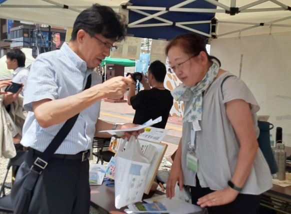 木幡市長から納豆について熱心にお話をしていただきました